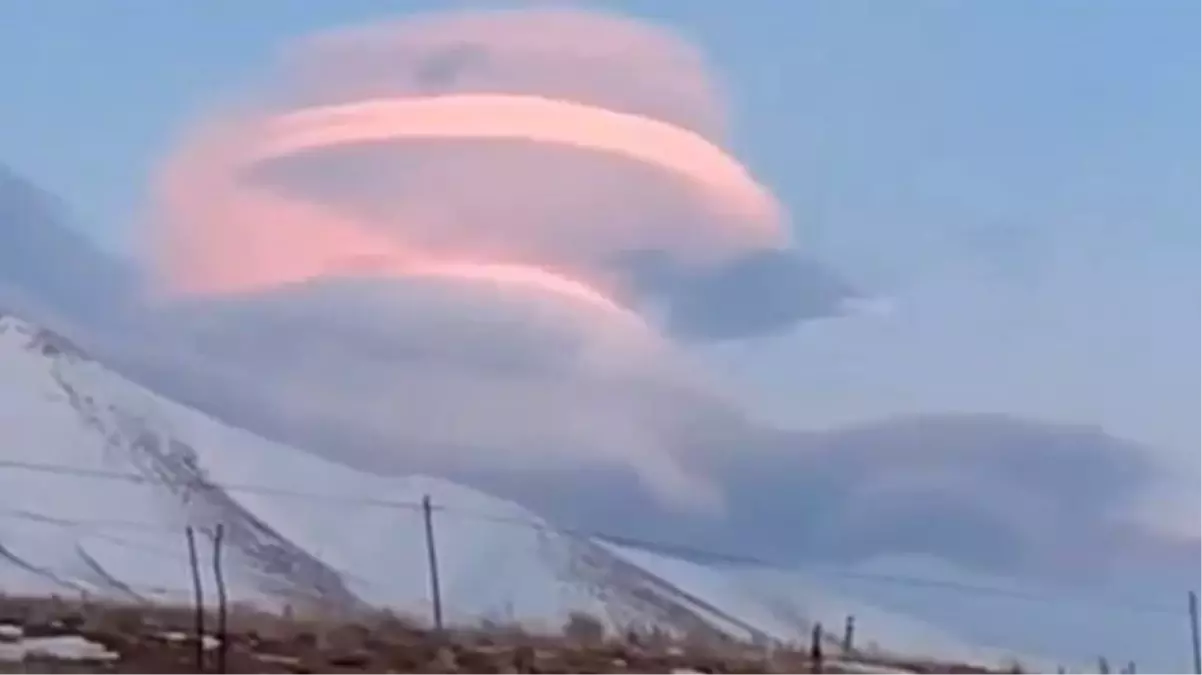 Van semalarında mercek bulutu görüldü, birçok kişi depremin habercisi olarak yorumladı
