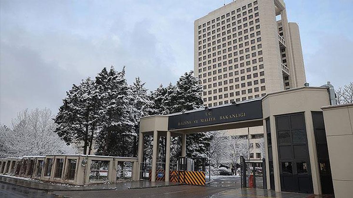 Bakanlık tarafından vergi dairelerinin 10 bin liralık deprem desteğine haciz koyduğu iddiasını yalanlandı