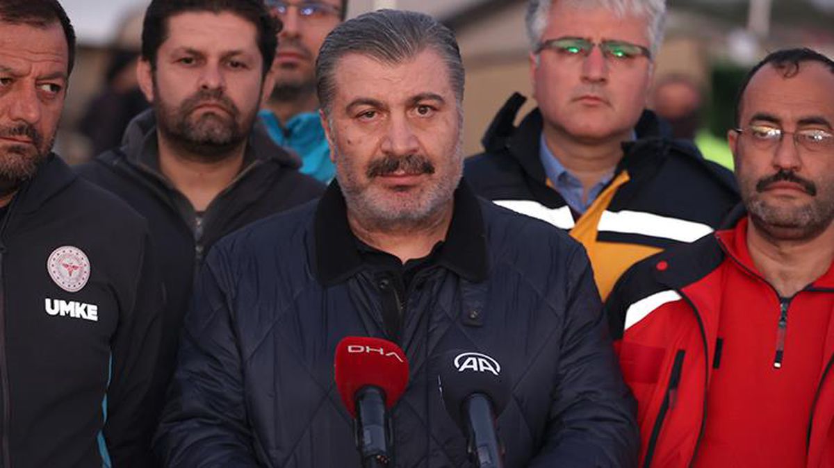 Bakan Koca'dan sakalını neden kesmediği sorusuna yanıt: Anadolu'da cenaze sahibi definden sonra sakalını keser