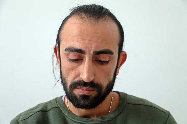 Depremde ailesini kaybedip kayıtlara ölü olarak geçmişti, adeta yeniden doğdu Depremde ailesini kaybedip kayıtlara ölü olarak geçmişti, adeta yeniden doğdu