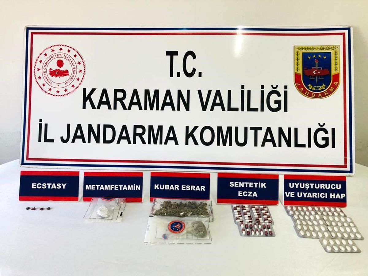 Karaman\'da uyuşturucu operasyonunda 3 kişi gözaltına alındı