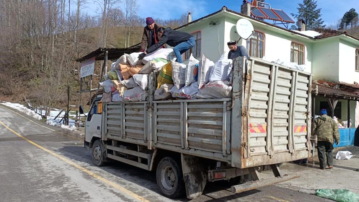 Köylülerden anlamlı destek