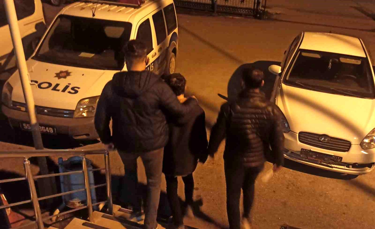 Motosiklet hırsızları yakalandı