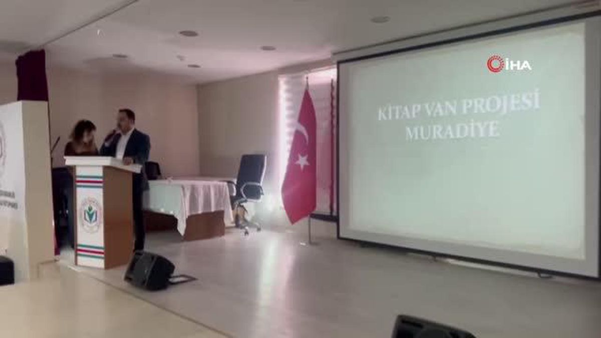 Muradiye'de 'Kitap Van Projesi' toplantısı gerçekleştirildi