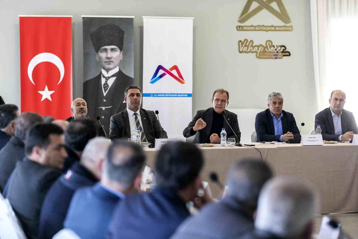 Seçer: "Bu deprem Mersin\'in ve bölgenin tarihini değiştirecek"