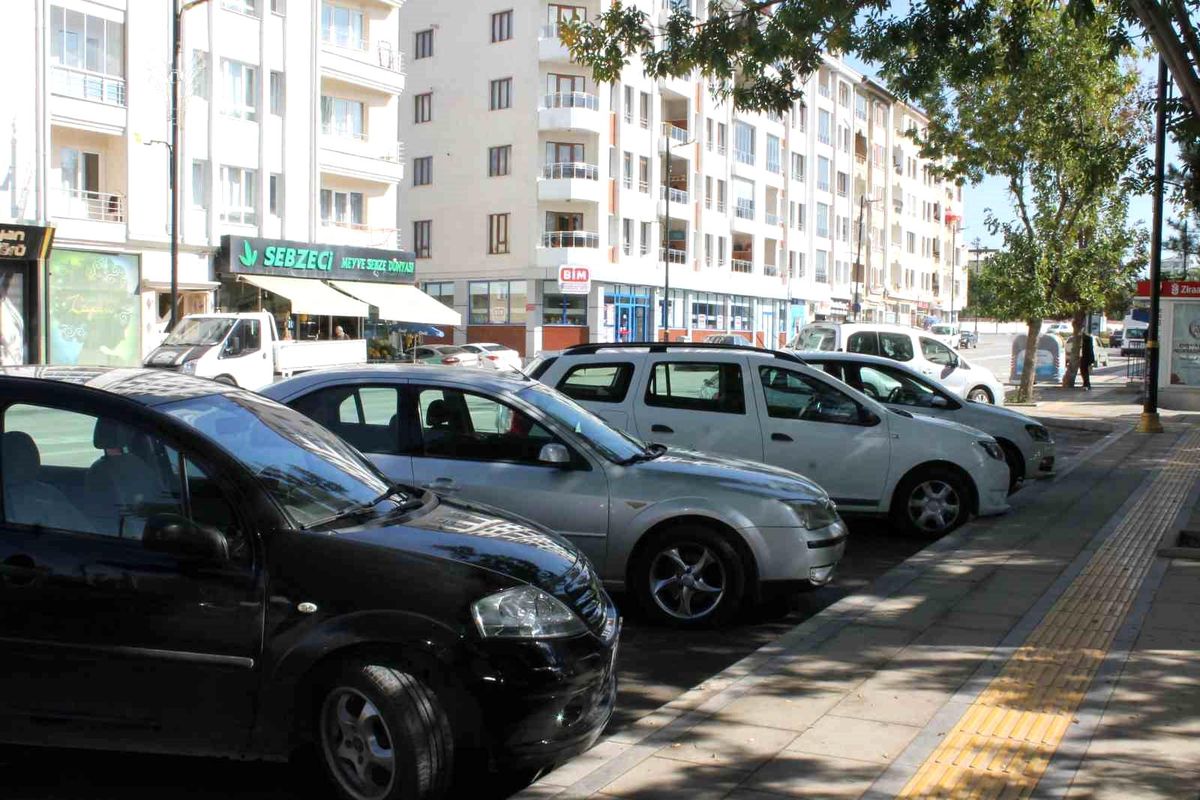Sivas\'ta araç sayısı 176 bini geçti