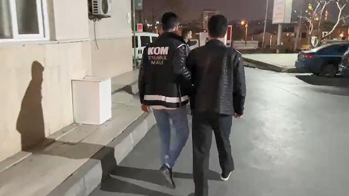 Adıyaman'da 100'den fazla kişiye mezar olan sitelerin müteahhidi tutuklandı