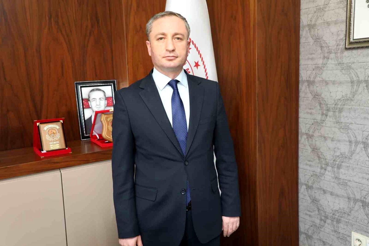 Ağrı Milli Eğitim Müdürü Kökrek Adıyaman\'a koordinatör müdür olarak görevlendirildi