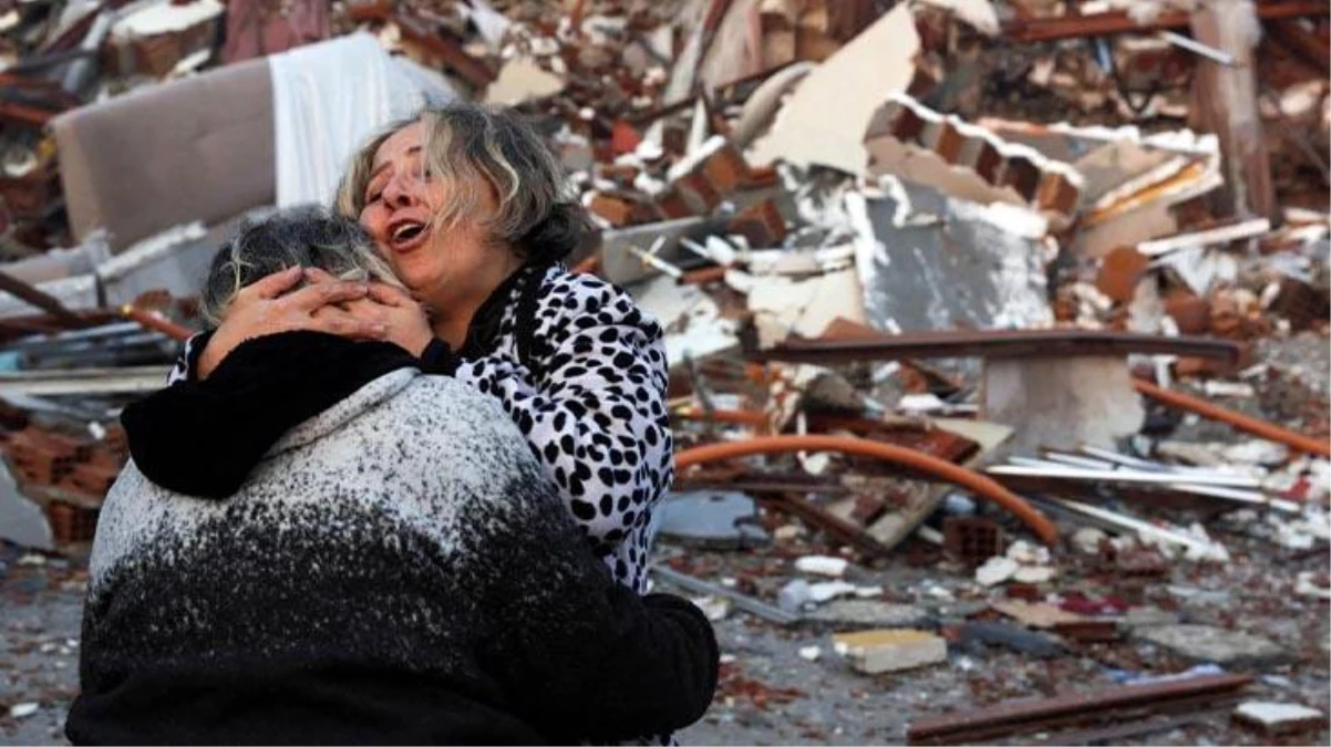 "Bir kira bir yuva" kampanyasında depremzedeler için 330 milyon lira toplandı
