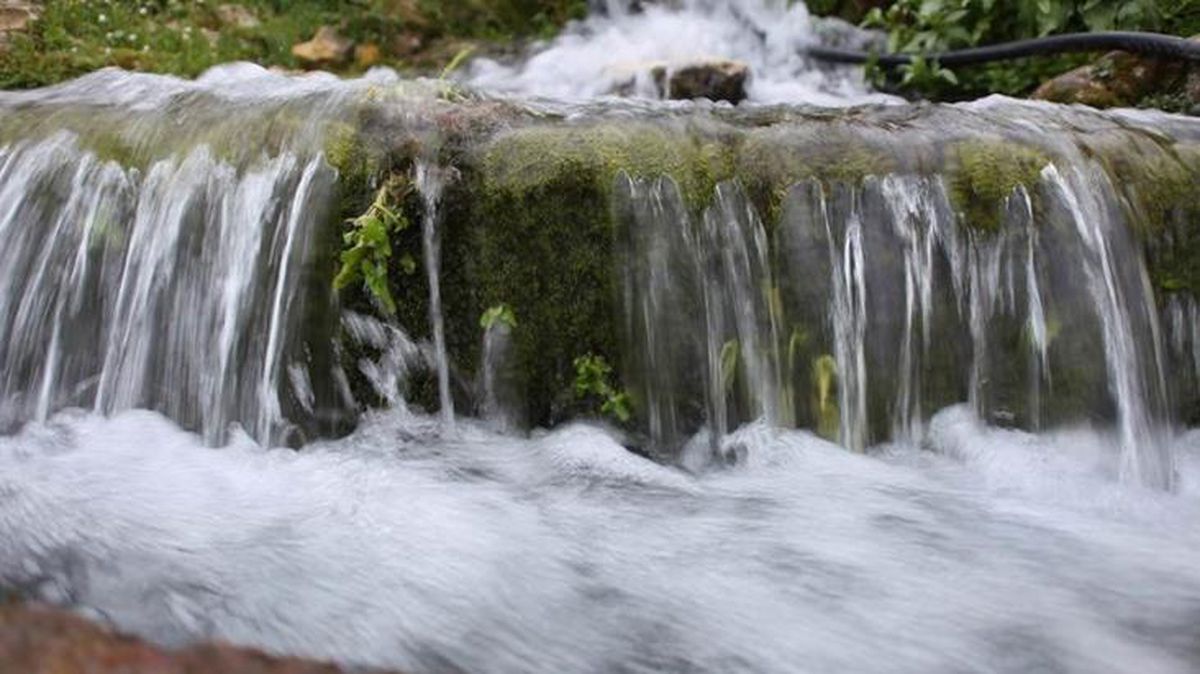 Hatay'daki deprem sonrası Harbiye Şelalesi'nin suyu azaldı, rengi sarıya döndü