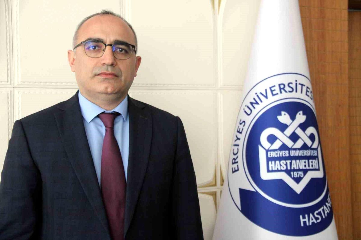 ERÜ Depremzedelerin Yaralarını Sardı
