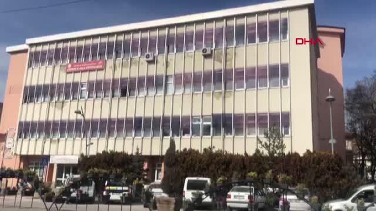 KÜLTÜR MERKEZİ, DEPREME DAYANIKSIZ OLDUĞU GEREKÇESİYLE KAPATILDI