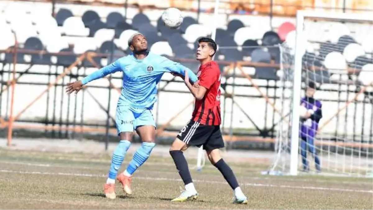 Manisa FK özel maçta Turgutluspor'u geçti