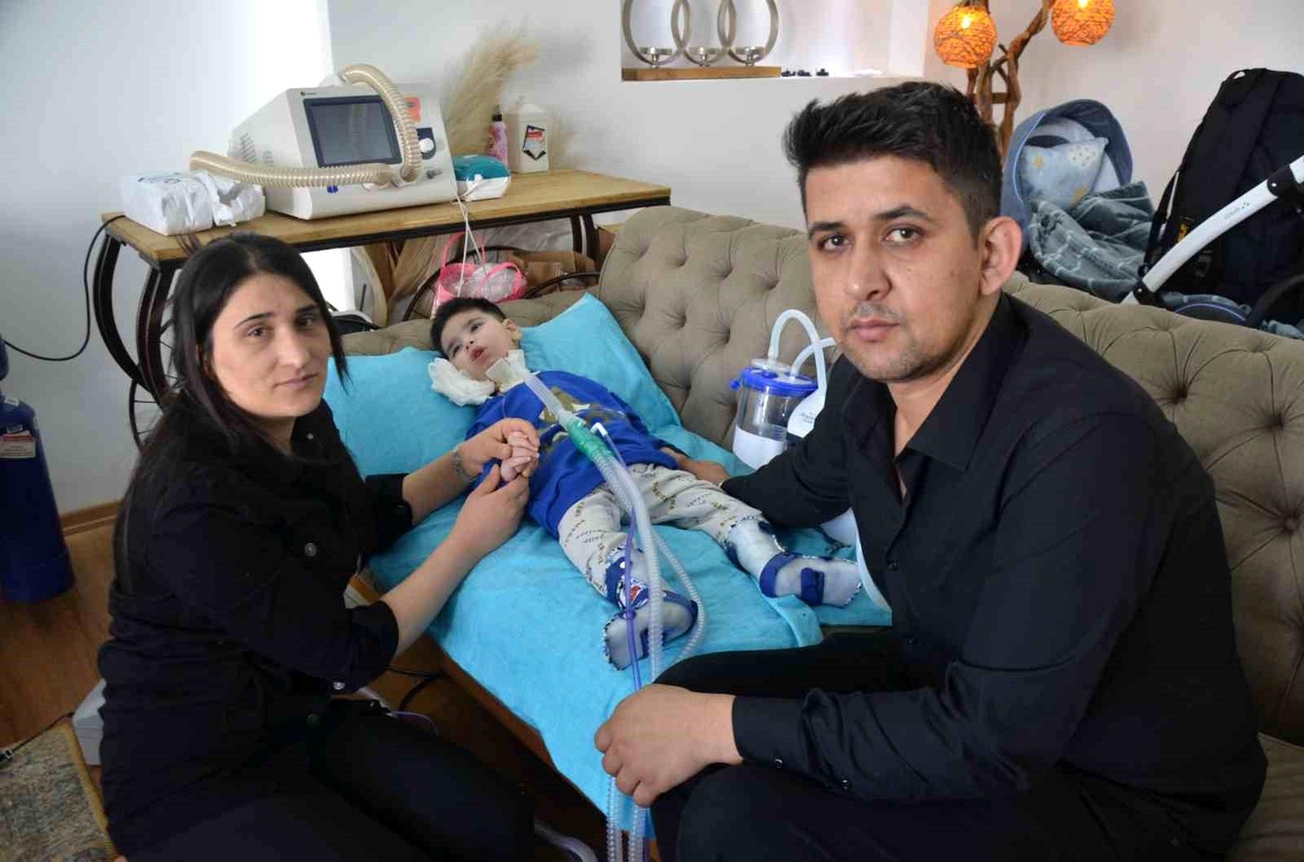 6 kez kalp krizi, 2 büyük deprem gördü: SMA hastası bebek, Ordu\'da hayata tutunmaya çalışıyor