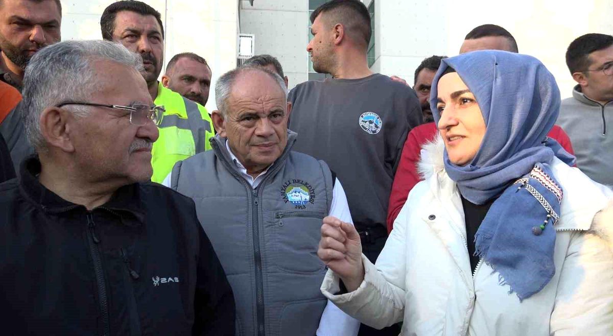 Başkan Büyükkılıç\'a Kahramanmaraş deprem bölgesinden teşekkür ve dua
