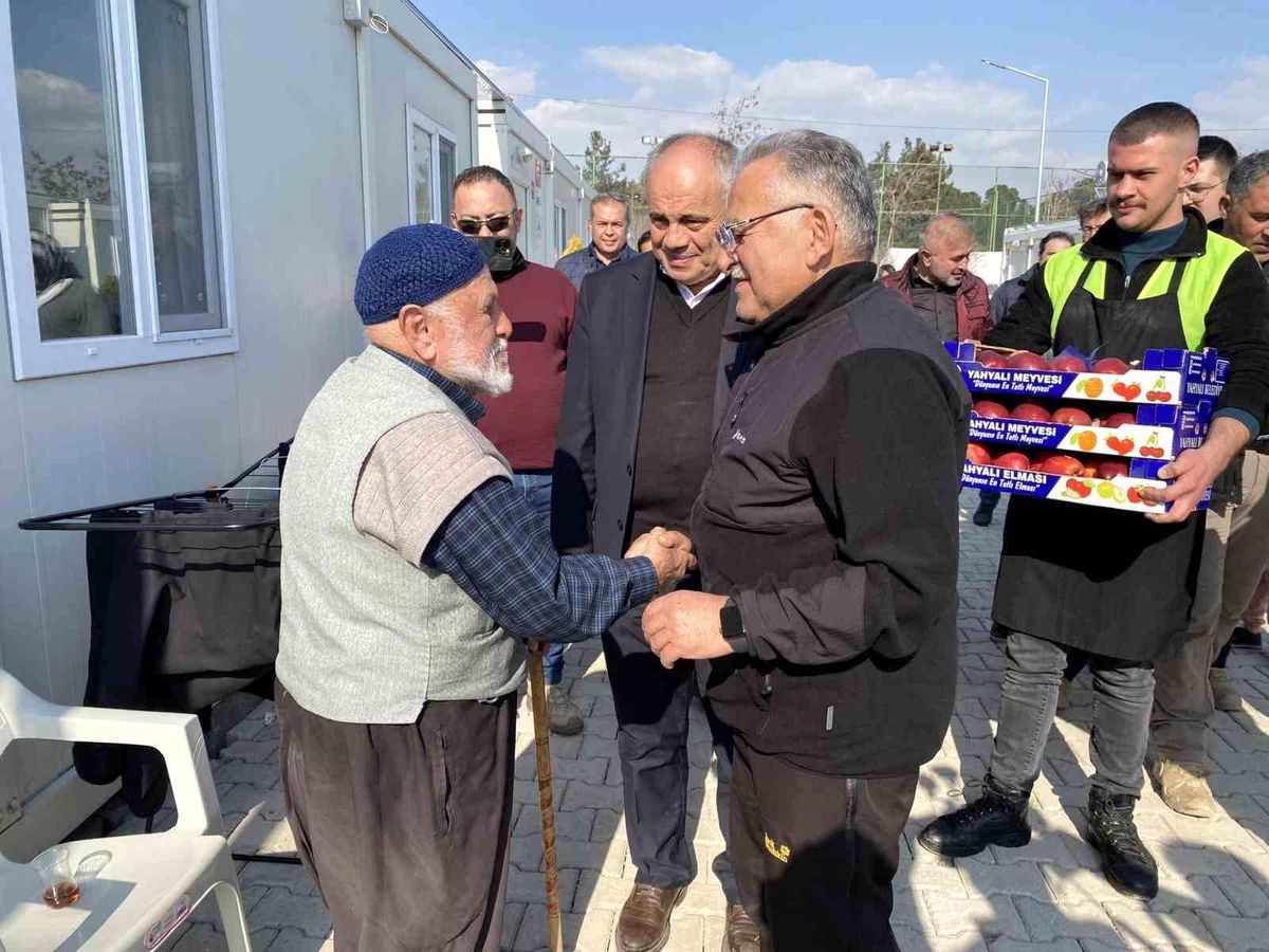 Başkan Büyükkılıç: "Kayseri olarak her yerde varız"