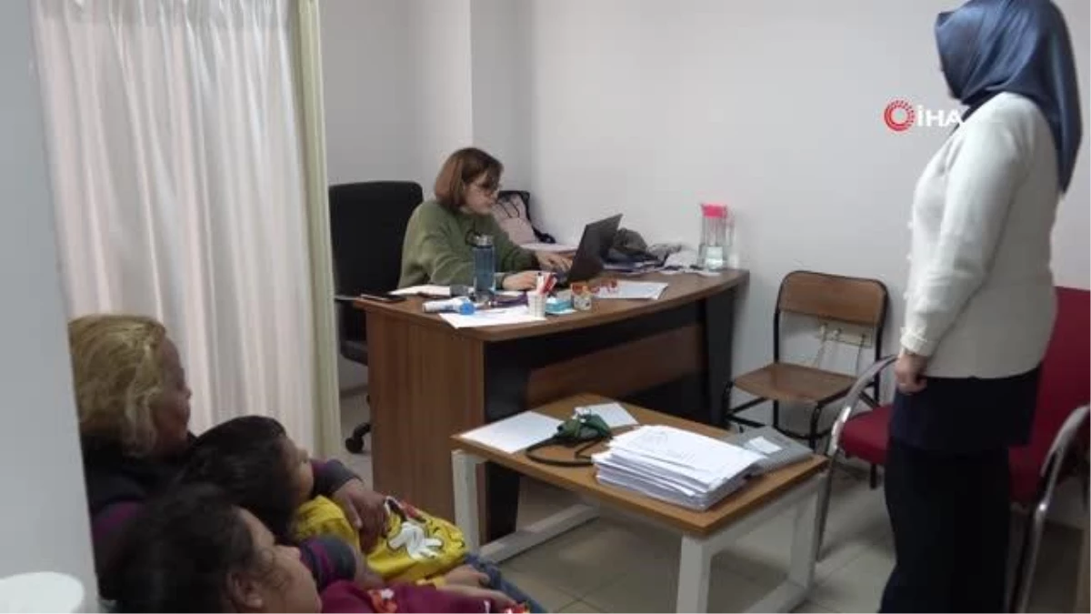 Bolu\'da depremzede vatandaşlara randevusuz psikolojik destek hizmeti veriliyor