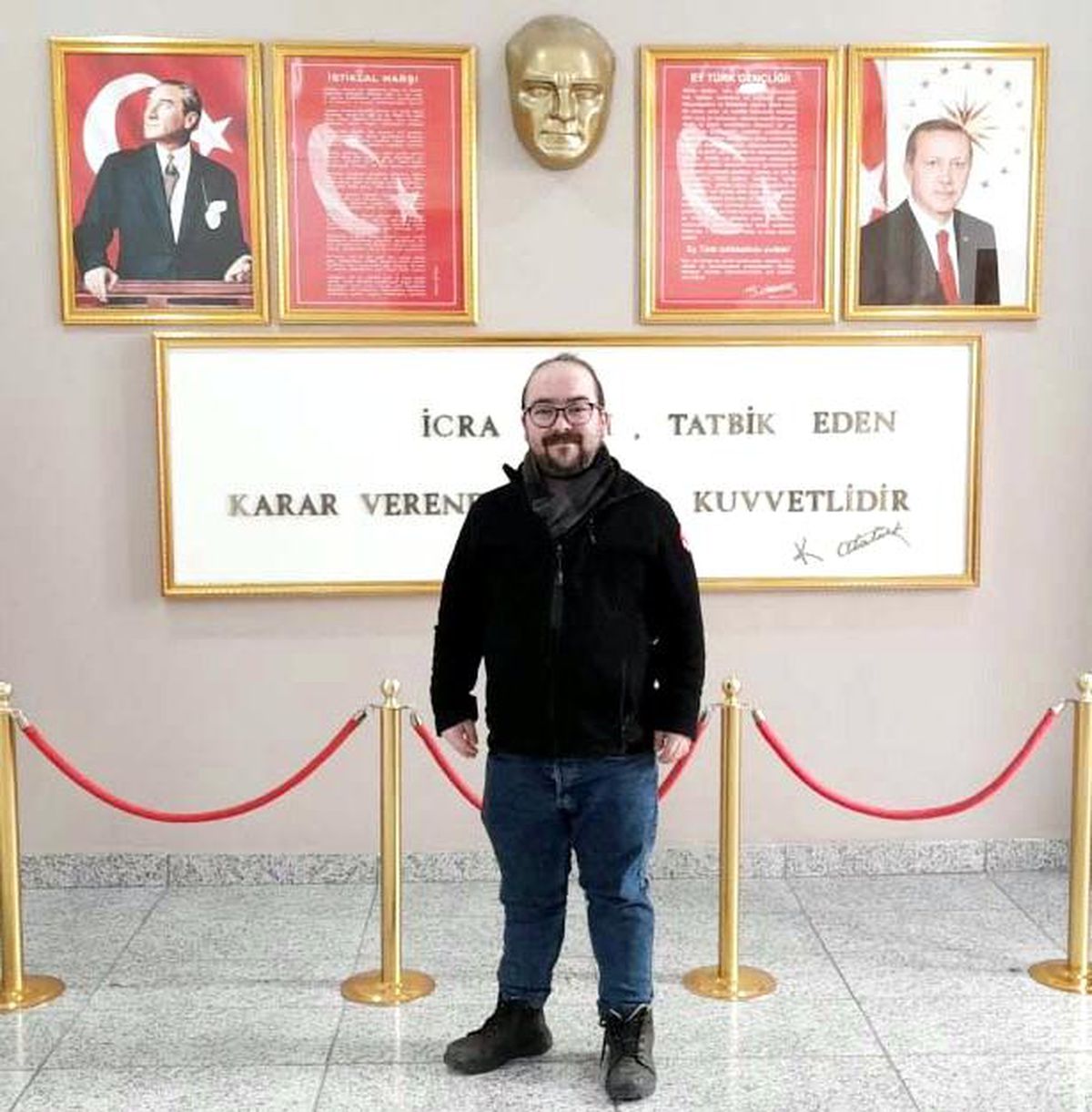 Engelli genç bir aylık maaşını depremzedelere bağışladı
