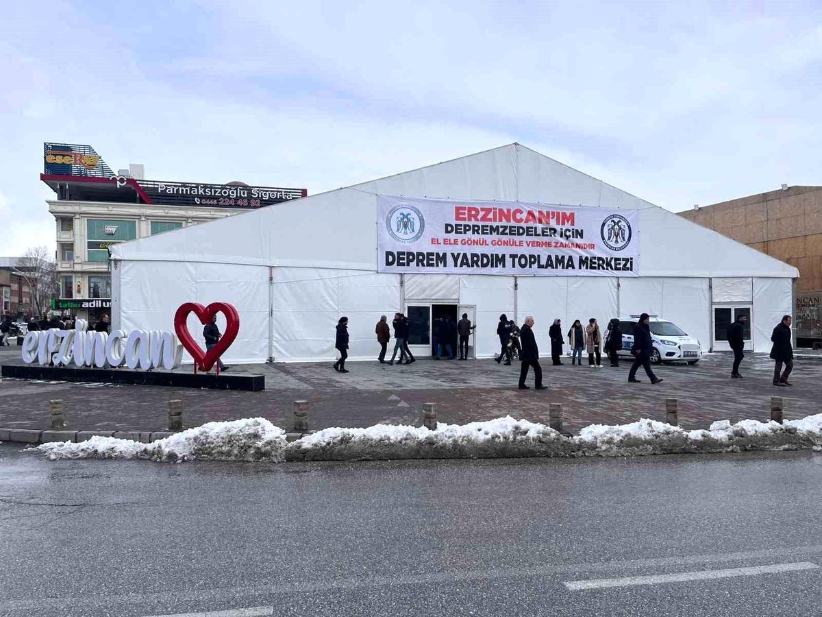 Erzincan\'da yardımlar AFAD, ERMEK ve kaymakamlıklarda toplanmaya devam edecek