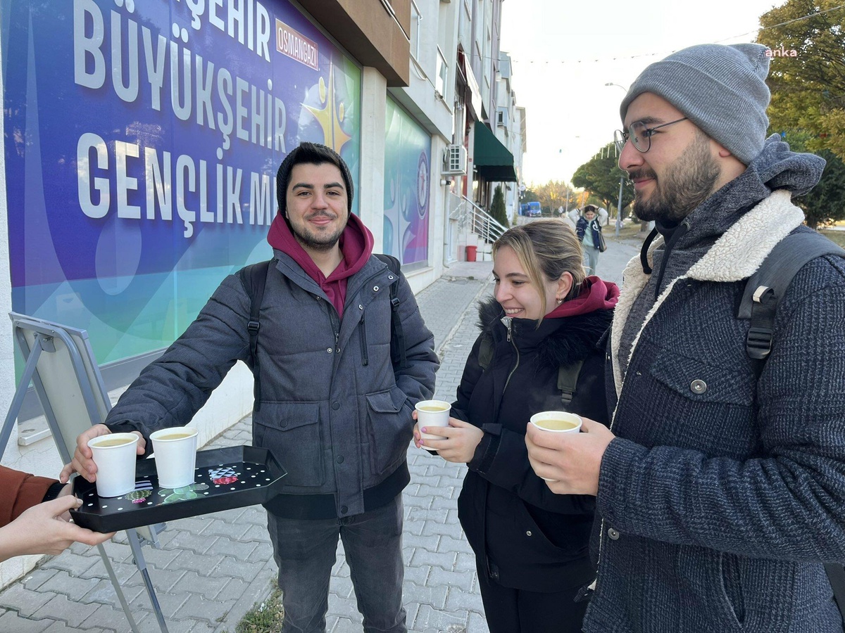 Eskişehir Büyükşehir\'den Gençlere Uzaktan Eğitim Sürecinde Destek
