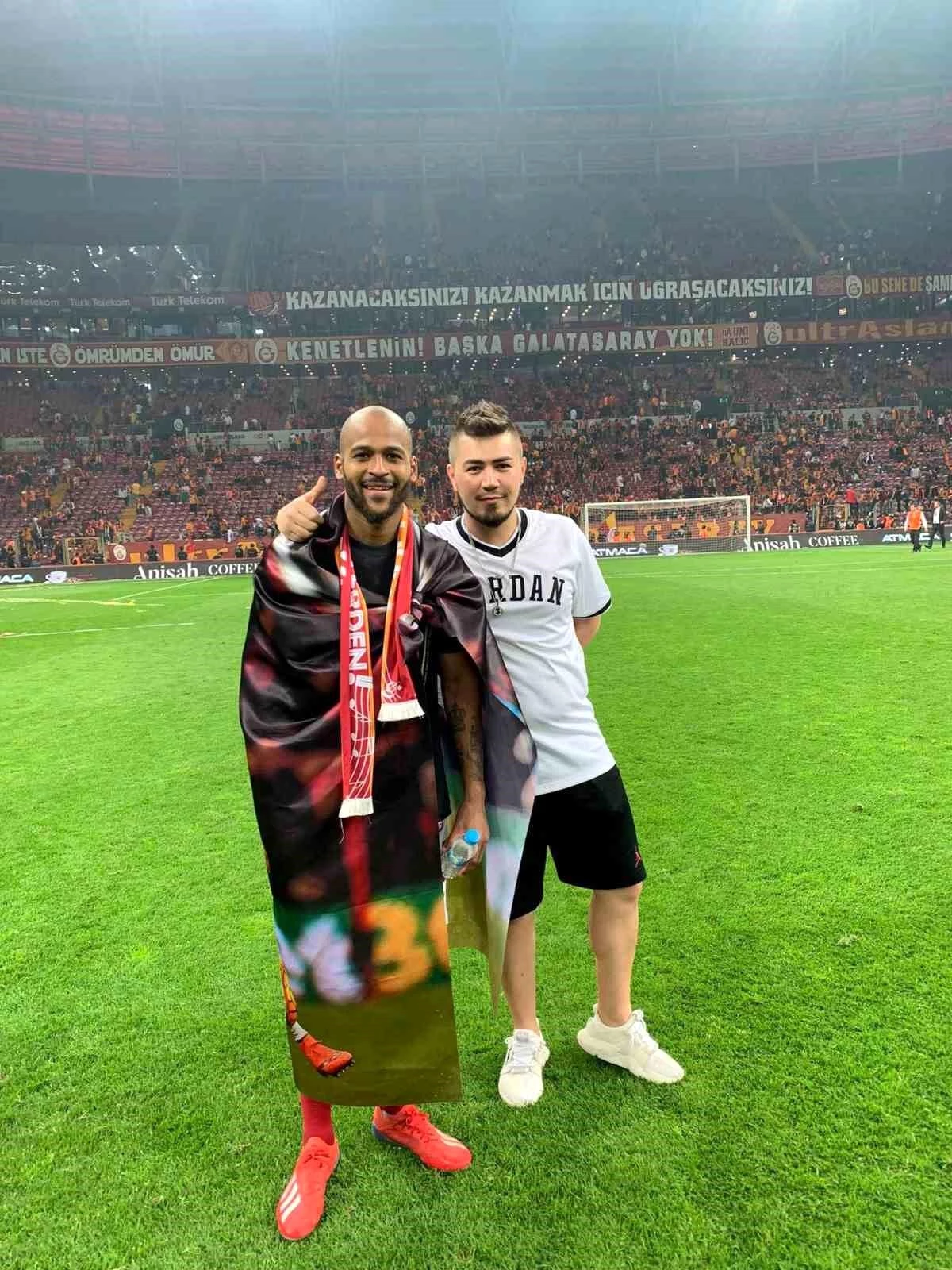 Futbolcu menajeri Oğuzhan Arslan: "Takım dengesini korumak, yıldız transferinden önemli"