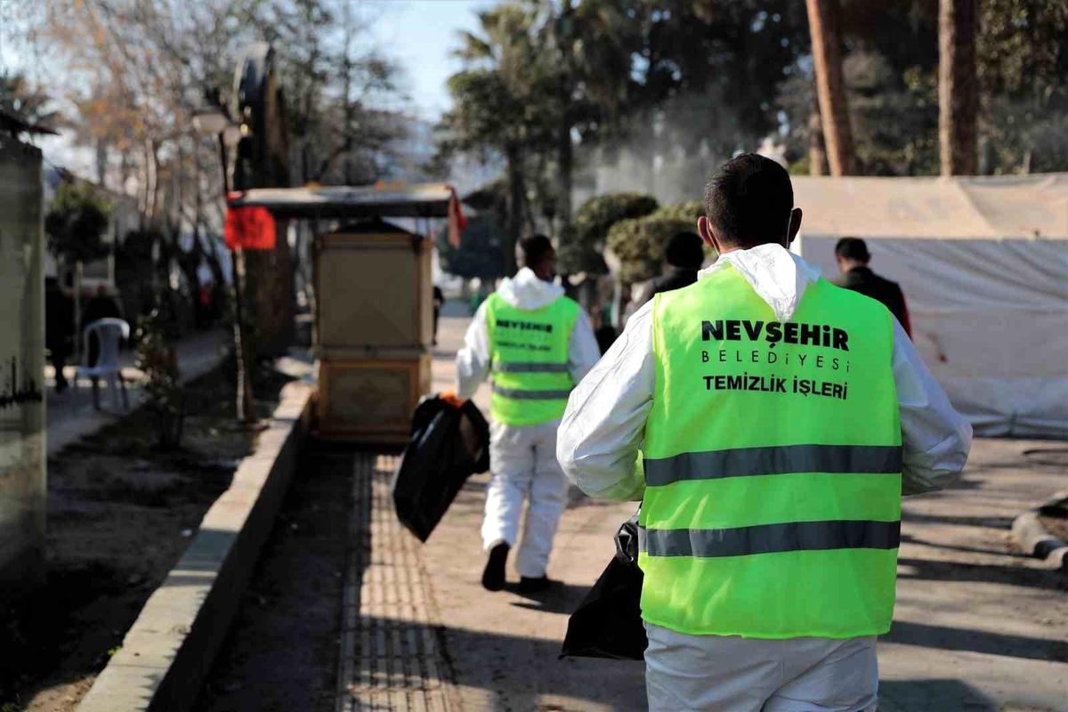 Hatay\'ı Nevşehir Belediyesi temizliyor