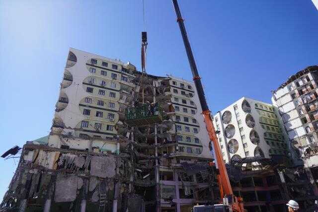 Hayvanların mahsur kaldığı Galeria Sitesi'nde kurtarılan kedi sayısı 13'e çıktı! Çalışmalar sona erdi