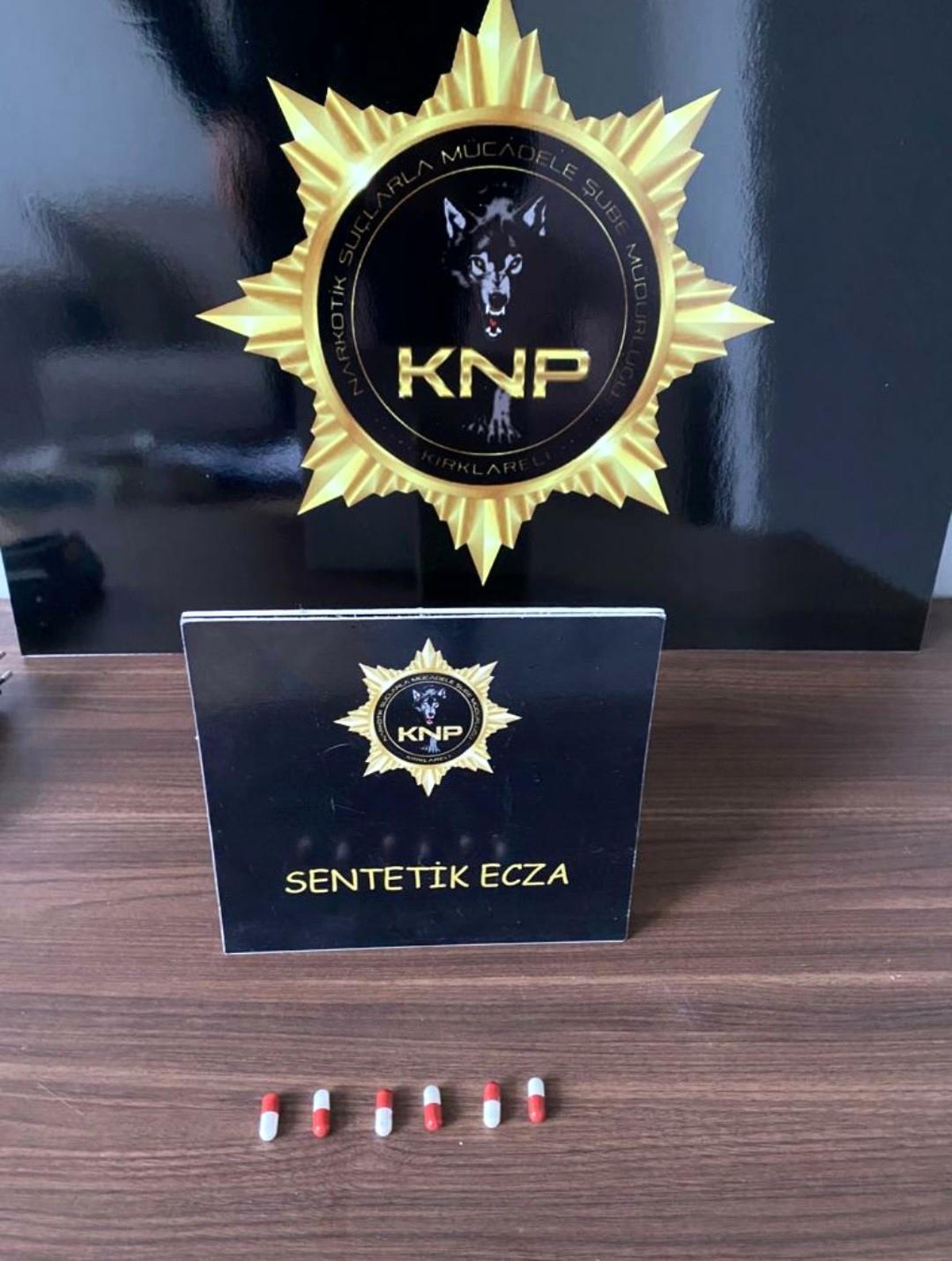 Kırklareli\'nde uyuşturucu operasyonu: 17 şüpheli gözaltına alındı