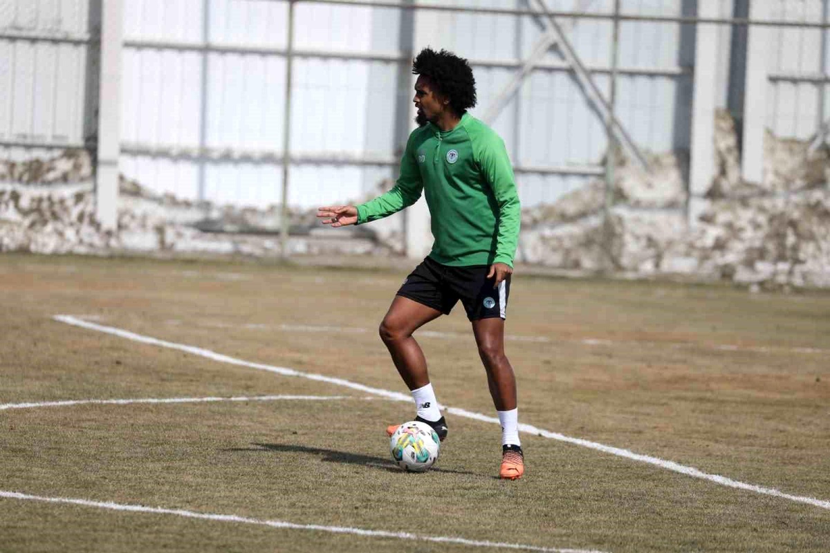 Konyaspor, Fenerbahçe maçı hazırlıklarını tamamladı