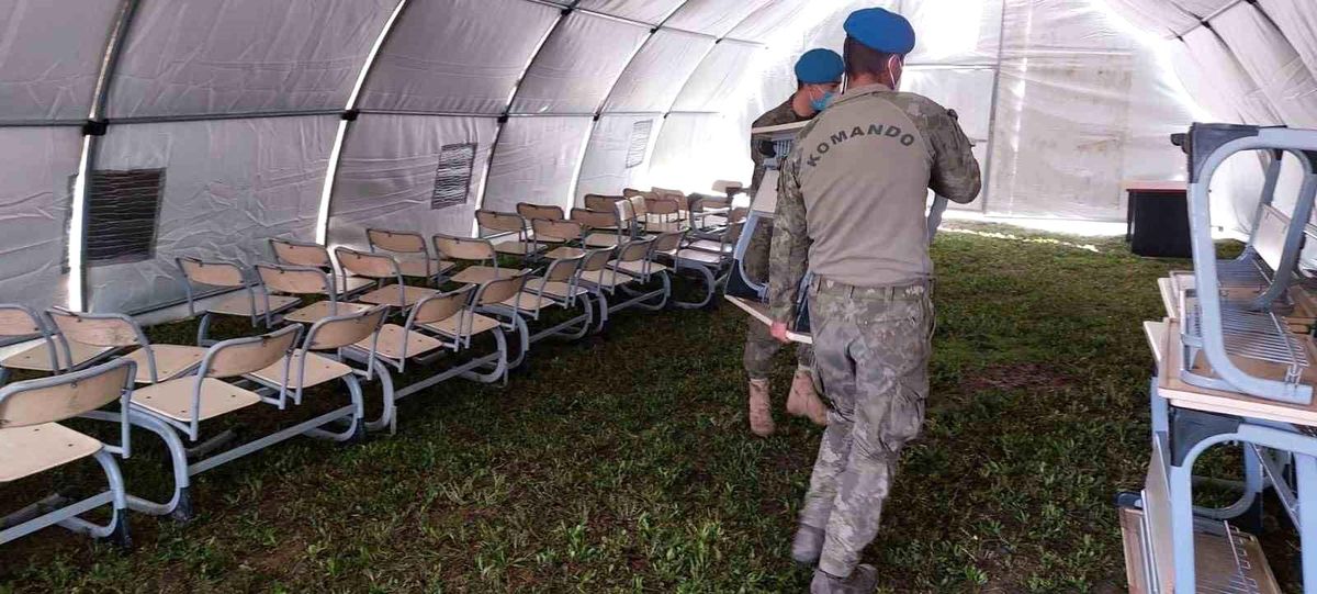 MSB: "Mehmetçik okulları oluşturmaya devam ediyor"