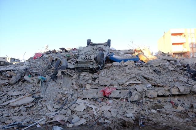 Son Dakika: Malatya Pütürge'de 4.7 büyüklüğünde deprem meydana geldi