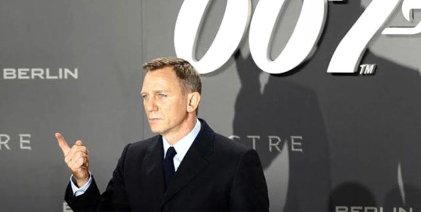 Daniel Craig... DEPREMZEDELER İÇİN101 MİLYON STERLİN TOPLANDI!