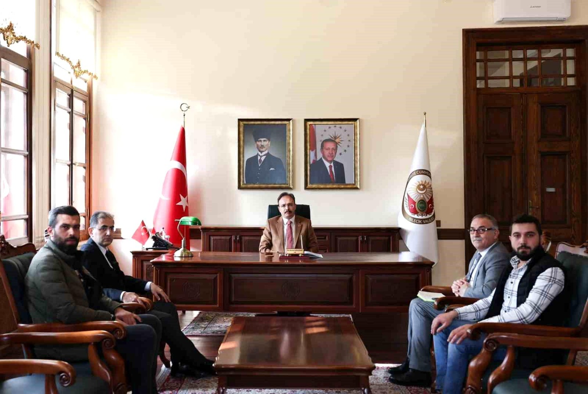 Depremzede öğrenciler dolmuş ücreti ödemeyecek