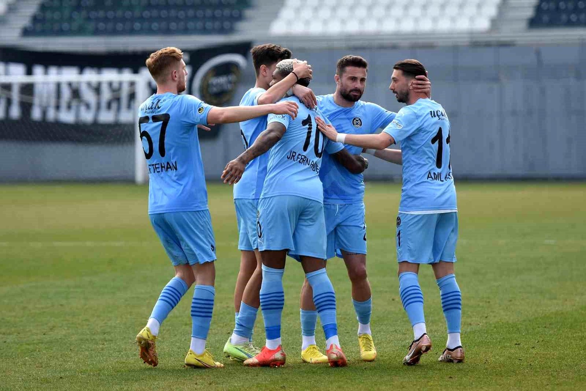 Hazırlık maçı: Manisa FK: 1 Altınordu: 1