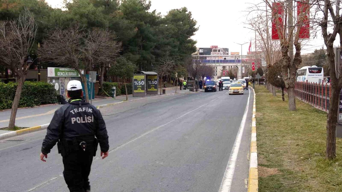 Mardin\'de şüpheli paket ihbarı ekipleri harekete geçirdi