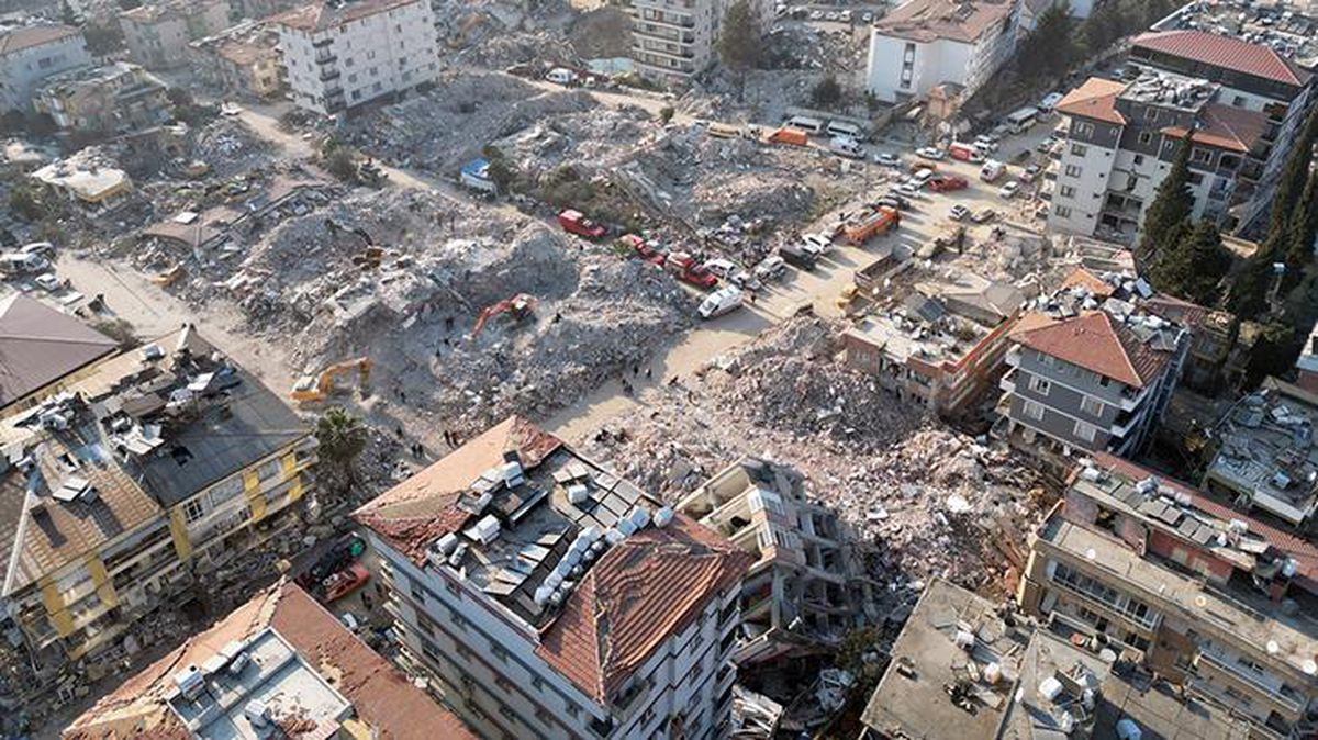 TOBB Başkanı Hisarcıklıoğlu: Deprem bölgesinde yapılacak konutlarda inşaat malzemeleri için fiyat sabitlenecek