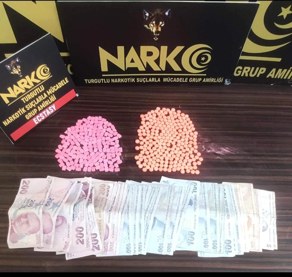 Turgutlu\'da bir eve uyuşturucu baskını: 1 tutuklama