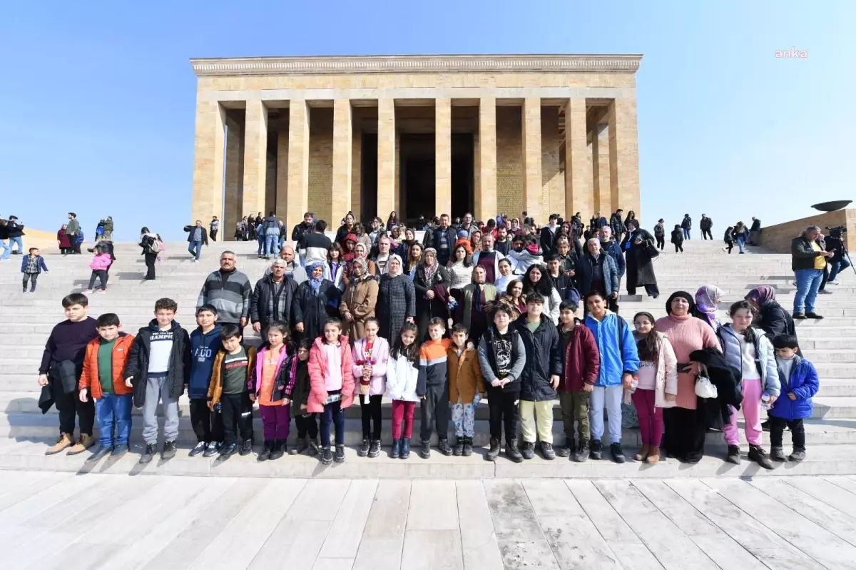 Başkentteki depremzede çocuklar, ABB\'nin Çubuk e-Spor Merkezi\'nde eğlendi