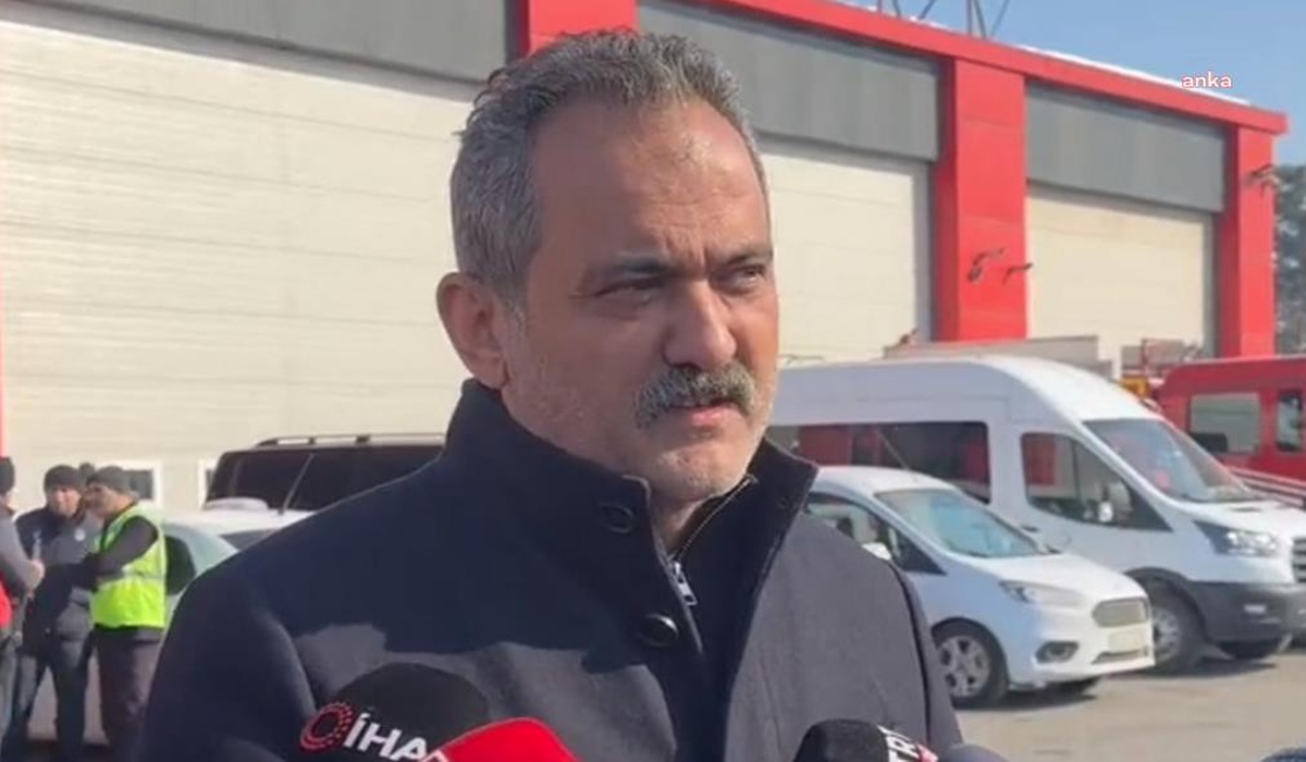 Bakan Özer: Depremden Etkilenen İllerimizden 166 Bin 238 Öğrencimizin İstedikleri İllere Nakil İşlemini Gerçekleştirdik