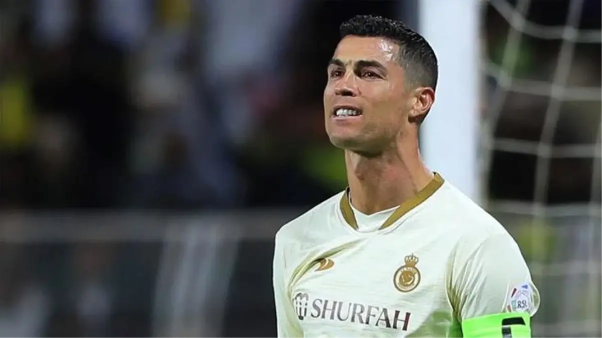 Depremde sessiz kalan Ronaldo\'ya ünlü spikerden ağır sözler: Meksikalı köpek senden daha insanmış