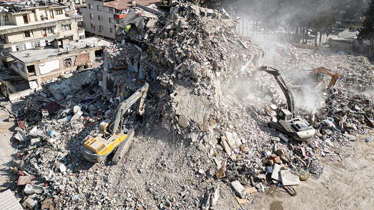 Emsal karar! Depremde yıkılan binalara ruhsat veren belediye başkanlarına Yargıtay'dan kötü haber