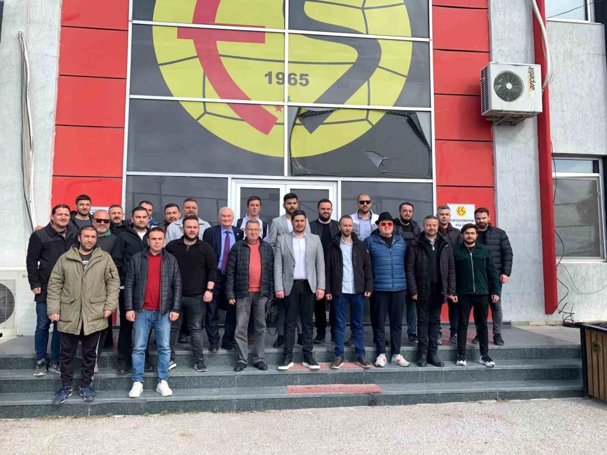 Erkan Koca: "Ben Eskişehirspor\'un büyüklüğünü TFF\'ye gittiğimde gördüm"