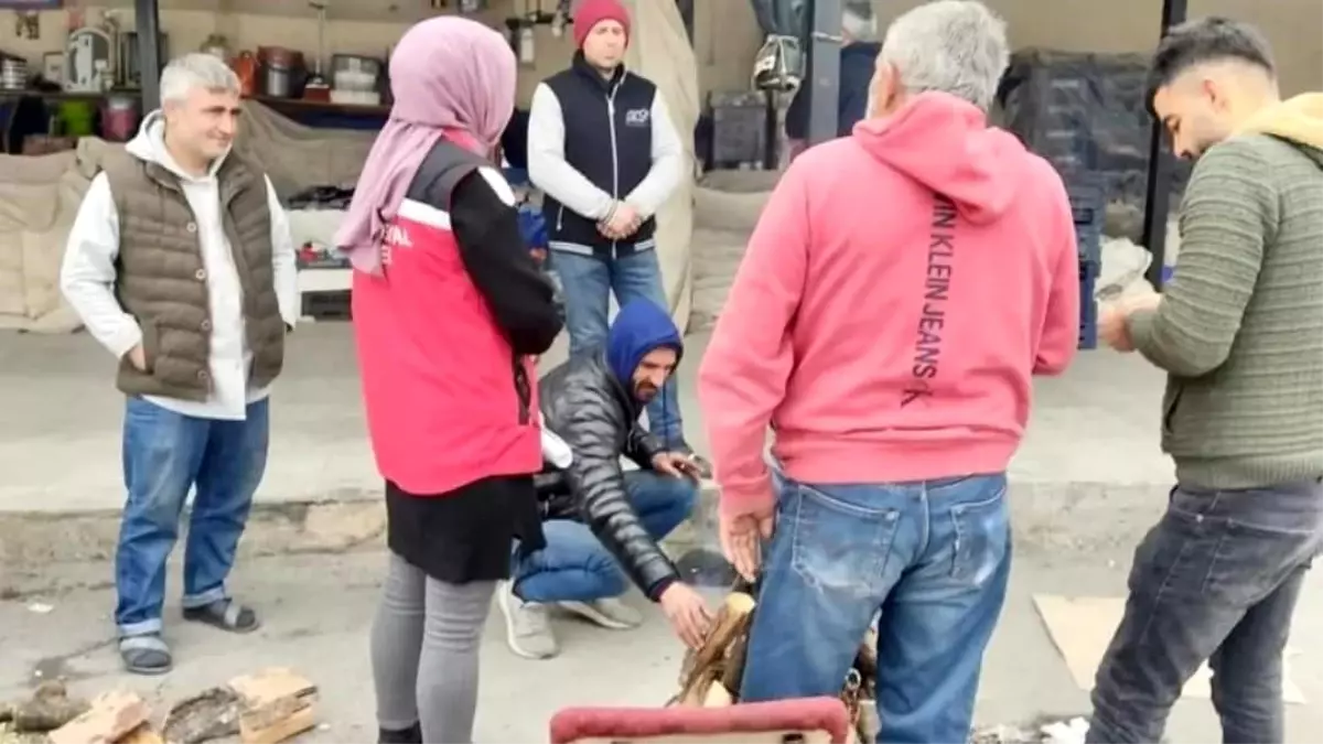 Iğdır\'a deprem bölgesinden 1558 kişi geldi