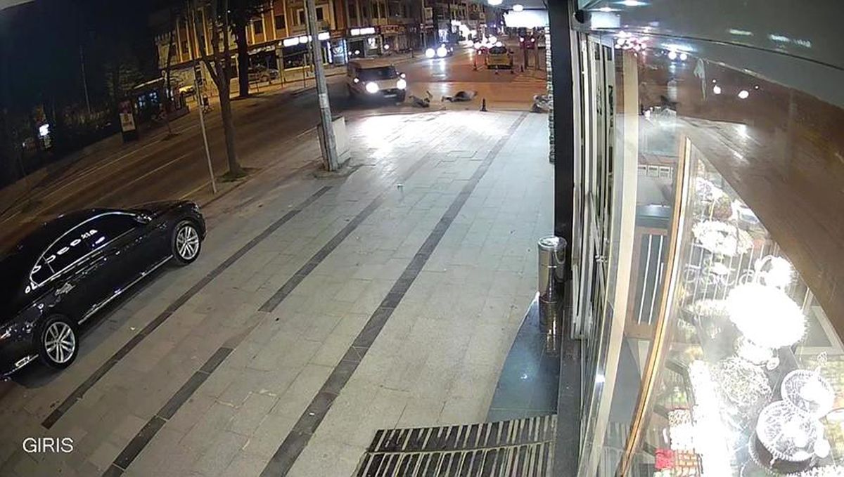 İki çocuğun ağır yaralandığı kaza kameralara yansıdı