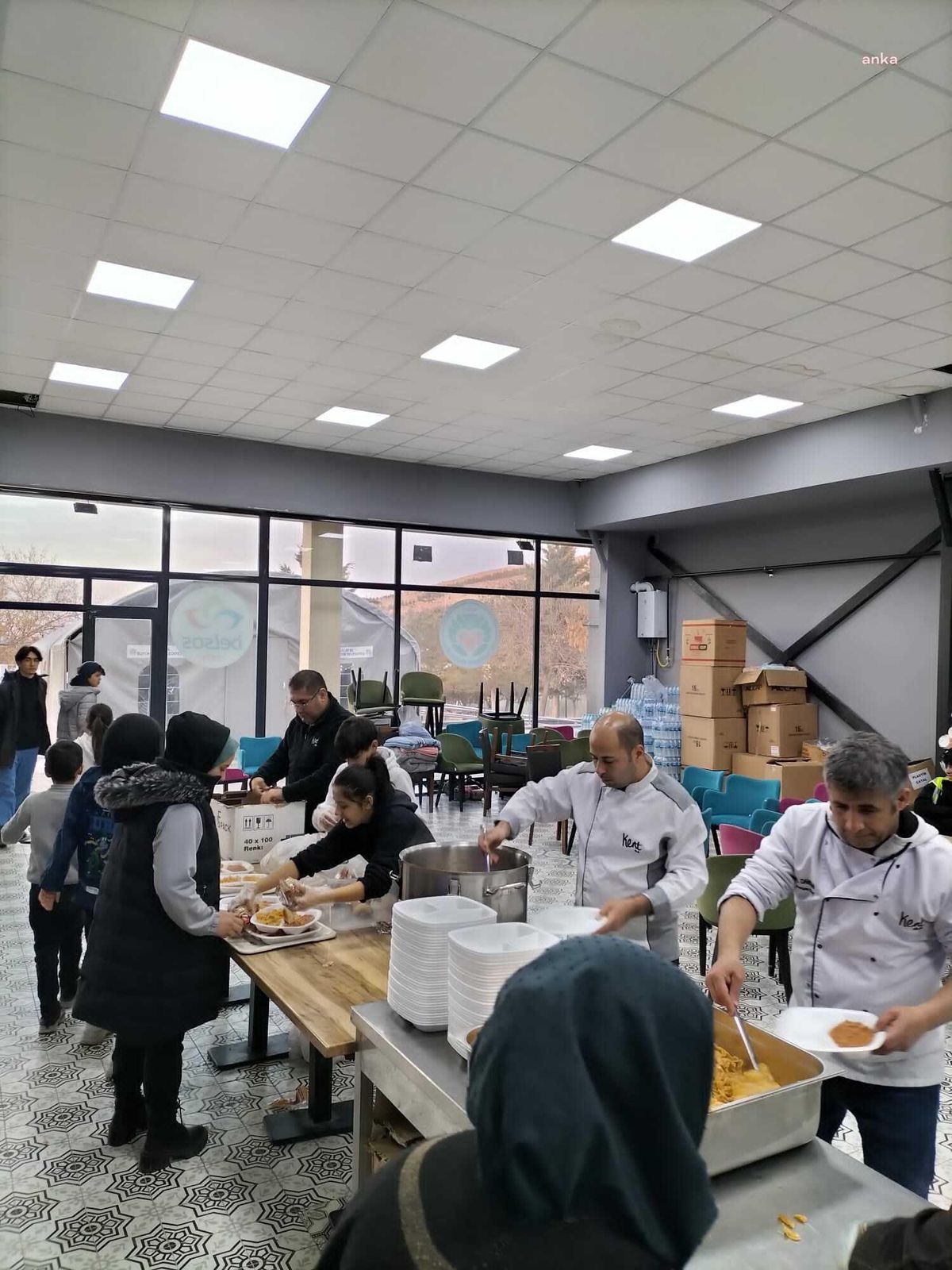 Karşıyaka Belediyesi, İslahiye ve Malatya\'da Aşevi Kurdu