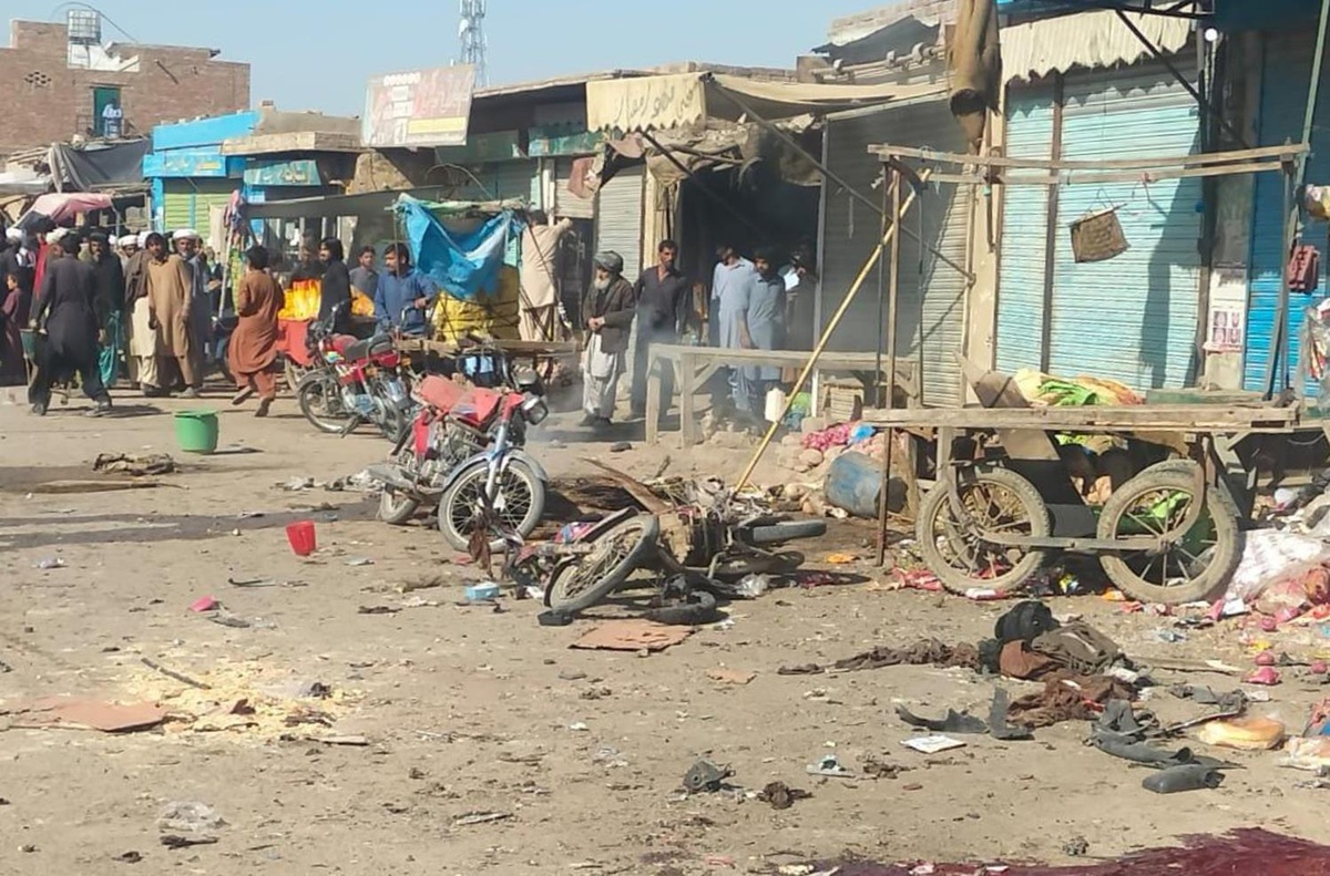 Pakistan\'da Pazar Yerinde Bombalı Saldırı