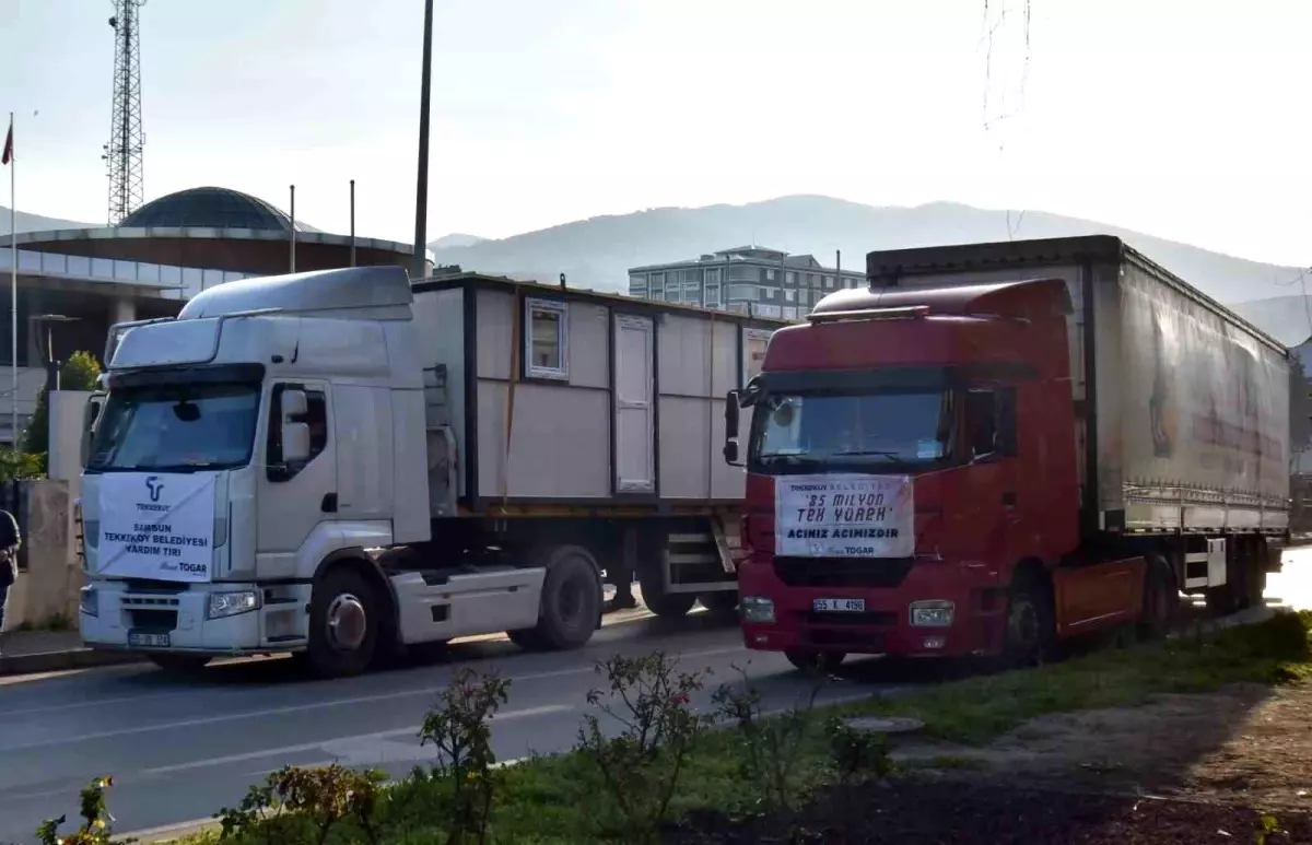 Tekkeköy\'den depremzede çocuklara oyuncak