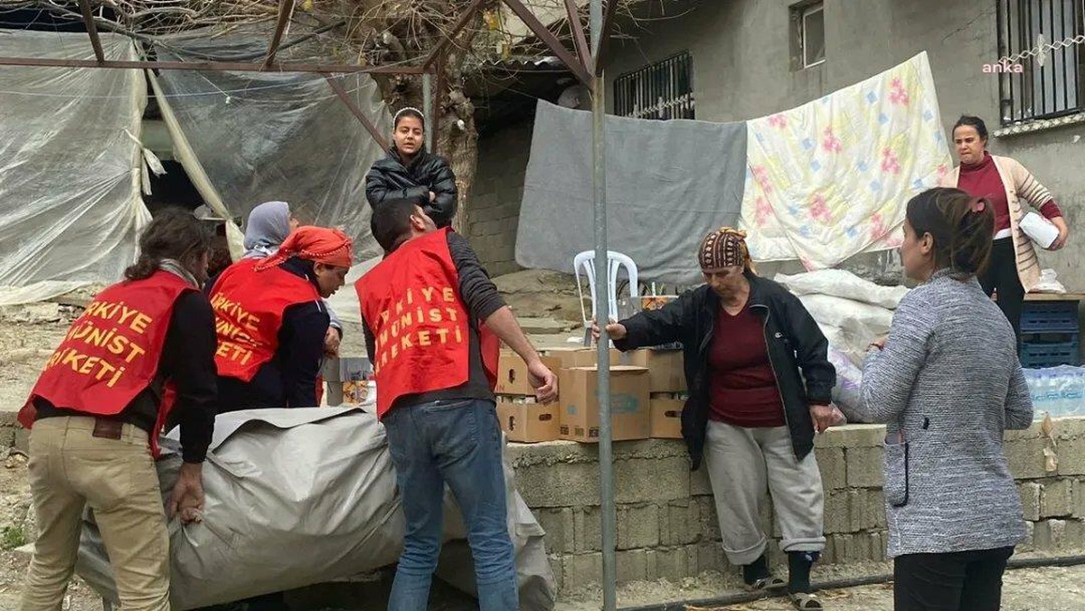 Türkiye Komünist Hareketi: "Bütün Kızılay Yöneticileri Derhal Görevden Alınmalı, Kızılay ve Afad AKP Elinden Kurtarılmalıdır"