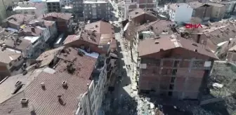 16 saat sonra enkazdan çıkarılan 86 yaşındaki depremzede: Komşularım, öldüm sanmış