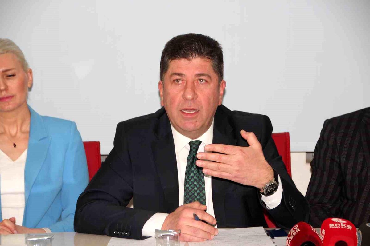 Bilecik\'te CHP\'li belediye başkanları depremi değerlendirdi